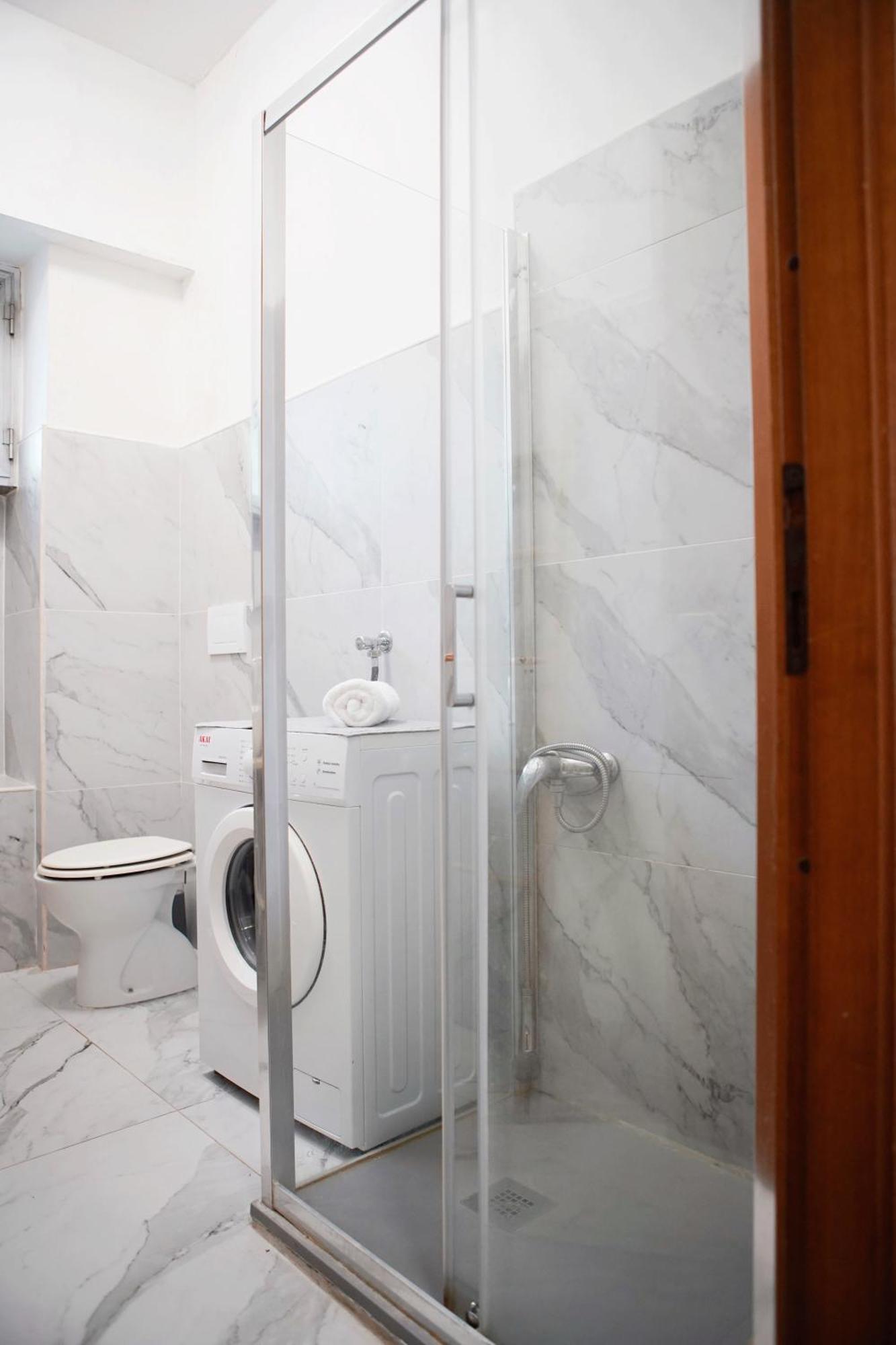 Toma Apartment Trilocale Moderno Per Max 6 Persone Милан Экстерьер фото