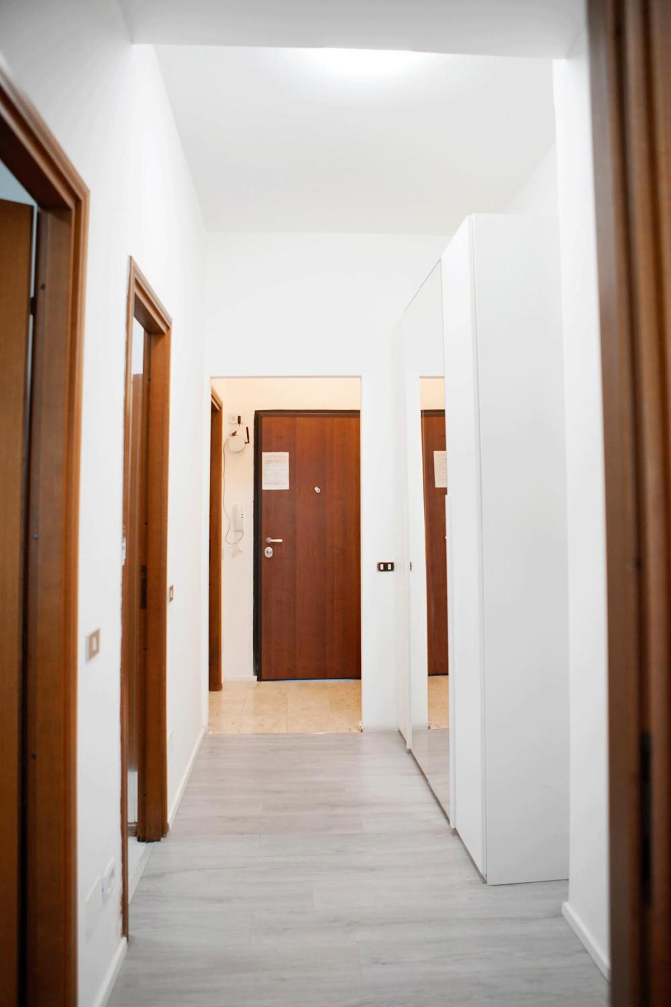 Toma Apartment Trilocale Moderno Per Max 6 Persone Милан Экстерьер фото