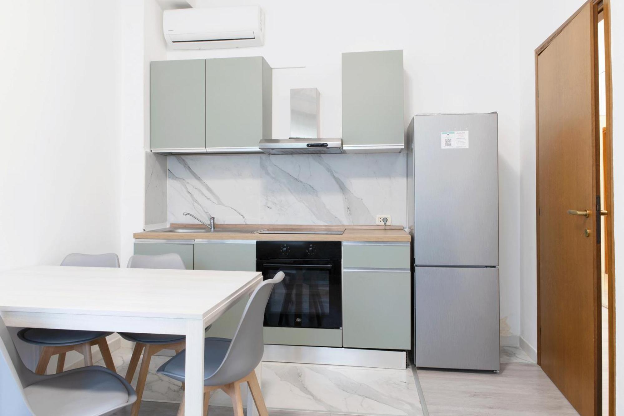Toma Apartment Trilocale Moderno Per Max 6 Persone Милан Экстерьер фото