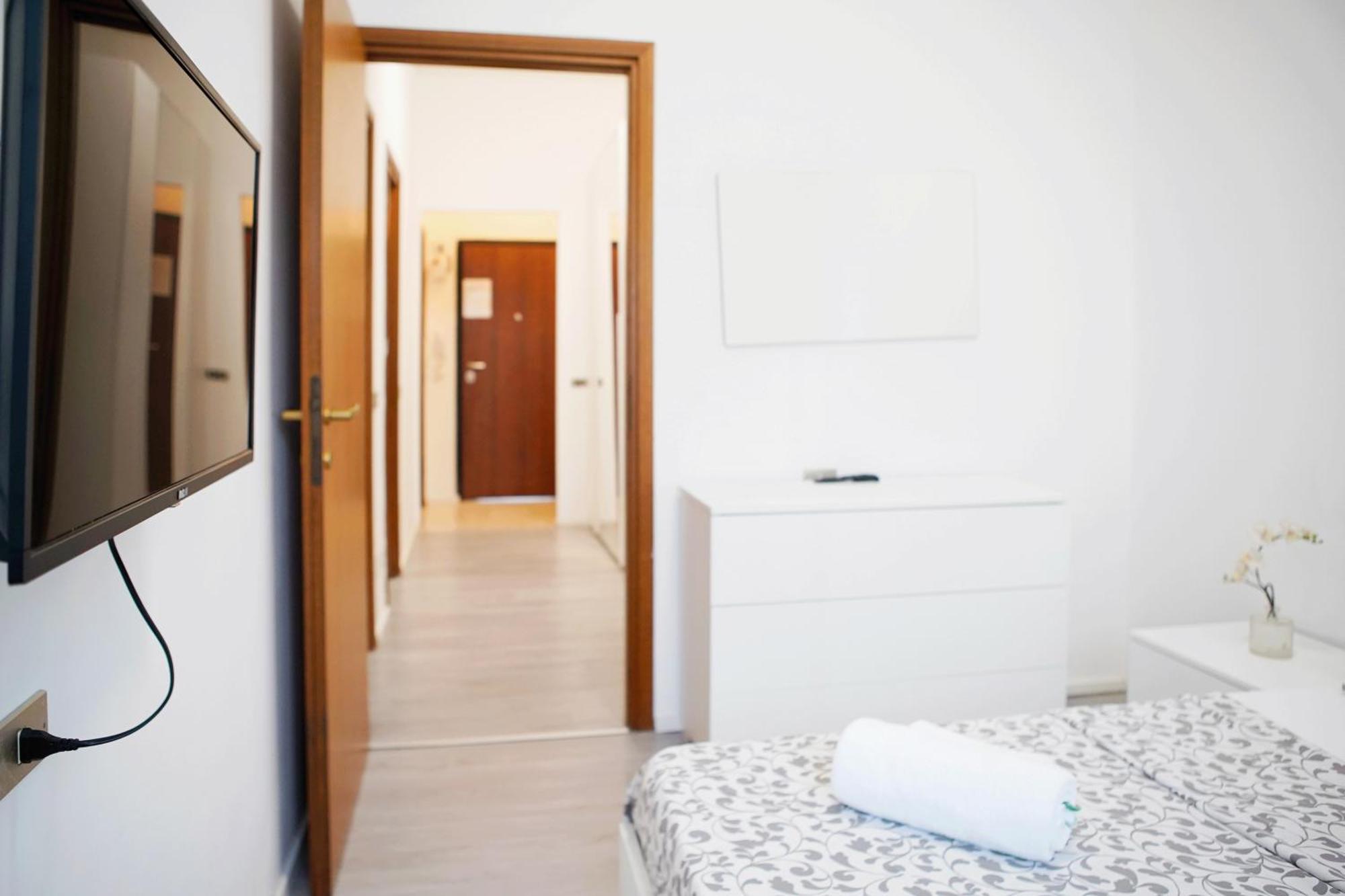Toma Apartment Trilocale Moderno Per Max 6 Persone Милан Экстерьер фото